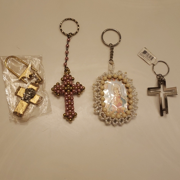 MEDAL 🏅KEYS 🔑 - Picture 2 of 16